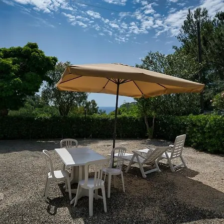 Alloggi Del Mirto A Morcone - Goelba Holiday home
