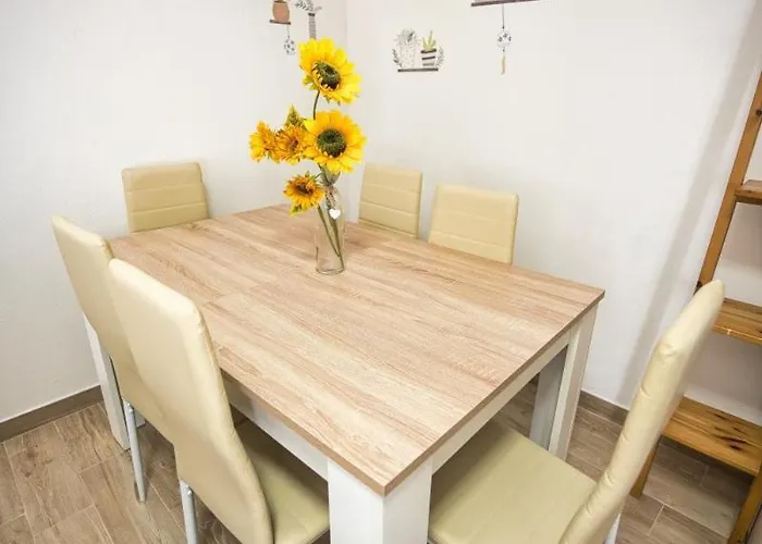 Alloggi Del Mirto A Morcone - Goelba *