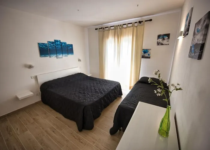 Holiday home Alloggi Del Mirto A Morcone - Goelba