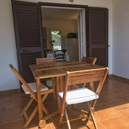 Ferienhaus Alloggi Del Mirto A Morcone - Goelba *