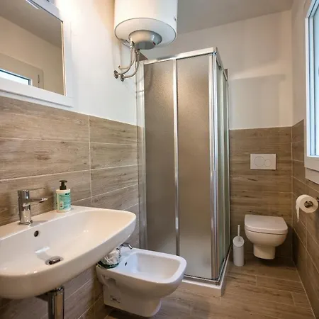 Alloggi Del Mirto A Morcone - Goelba * Каполивери