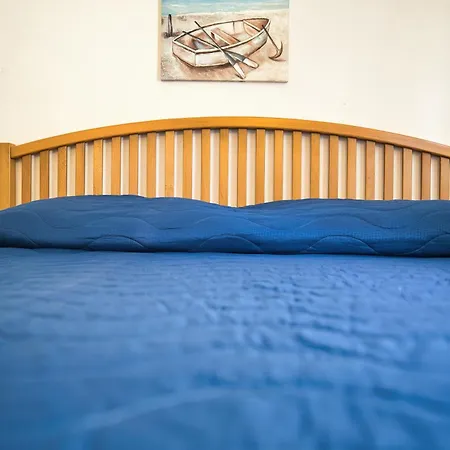 Holiday home Alloggi Del Mirto A Morcone - Goelba *