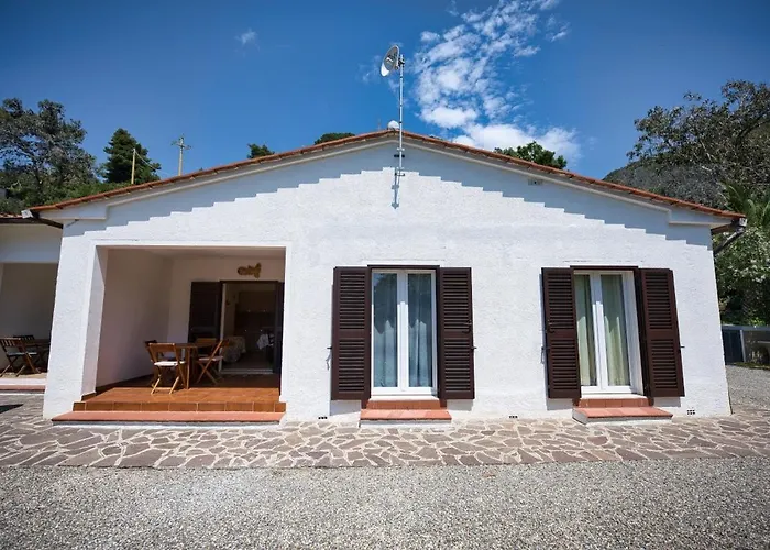 Alloggi Del Mirto A Morcone - Goelba