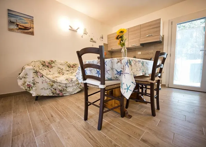 Alloggi Del Mirto A Morcone - Goelba